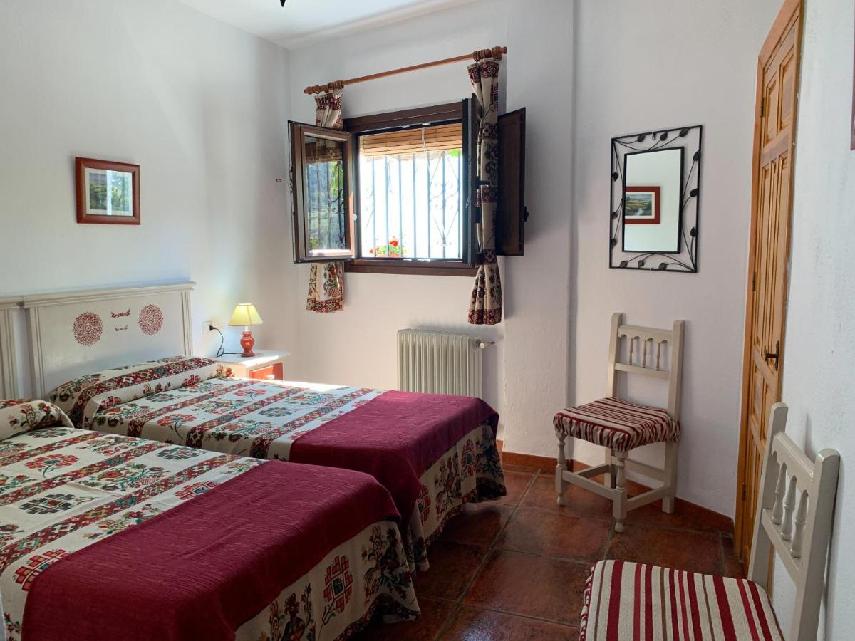 Hostal Atalaya En Capileira Cb Luaran gambar